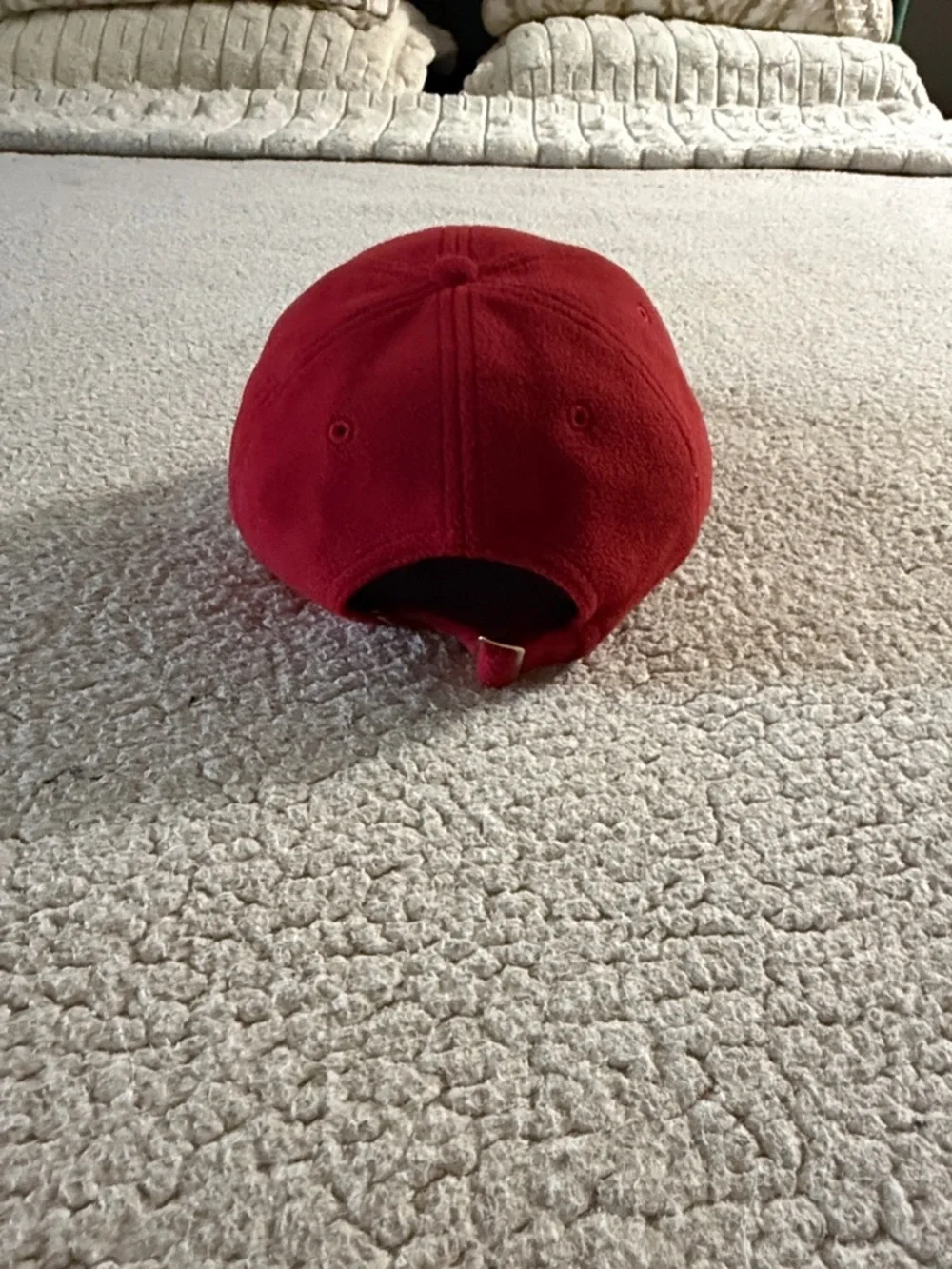 Varley Tamar Fleece Cap in Red Dahlia